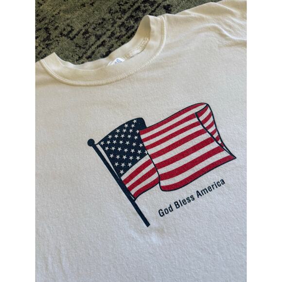 Gildan Other - Vintage Cotton Gildan Heavyweight American Flag God Bless America T-Shirt XL